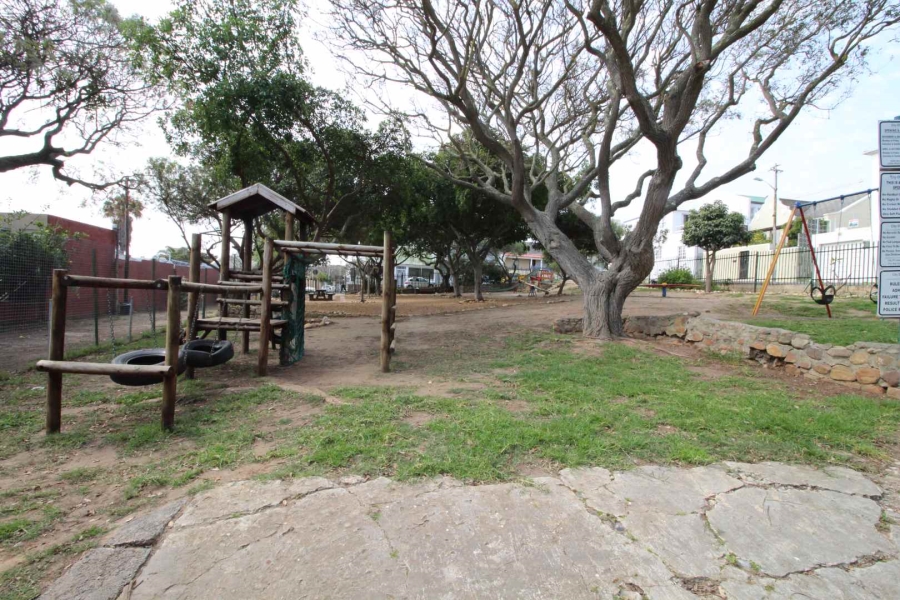 To Let 2 Bedroom Property for Rent in Sea Point Western Cape